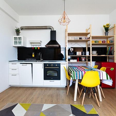 Colorful & Cozy Condo Cluj-Napoca Eksteriør billede